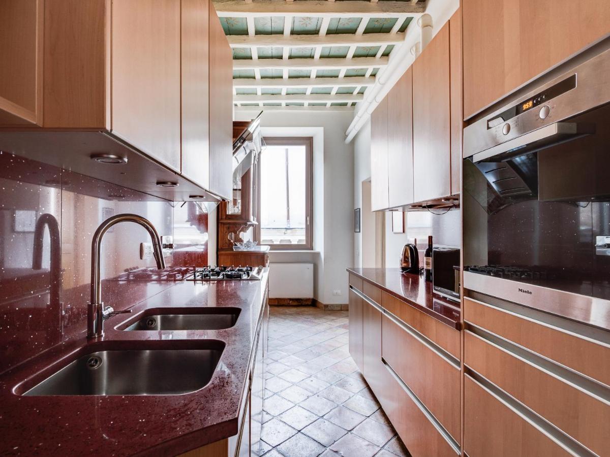 Pantheon Enchanting Luxury Apartment Рим Экстерьер фото